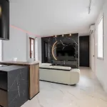 Slv2t Place B&B *