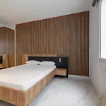 Slv2t Place * Róma